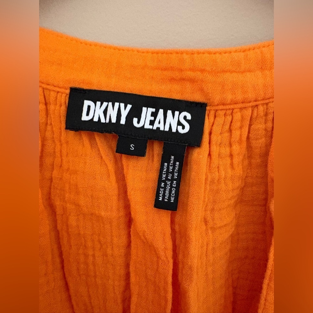 DKNY Jeans Vibrant Orange Sleeveless Blouse Split Neck size Small - Picture 3 of 6